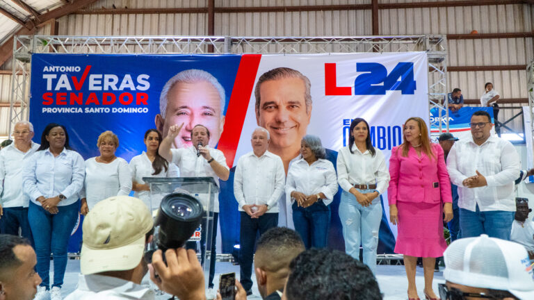Antonio Taveras lanza su candidatura en busca de volver como senador de provincia Santo Domingo
