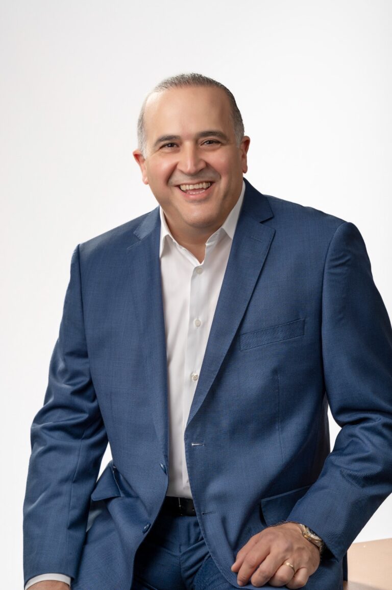 Alexis Victoria se establece como el senador más productivo en la historia de María Trinidad Sánchez