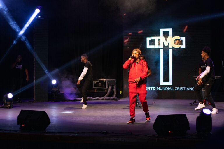 Cantante Edward Lebrón prepara documusical en homenaje a Redimi2