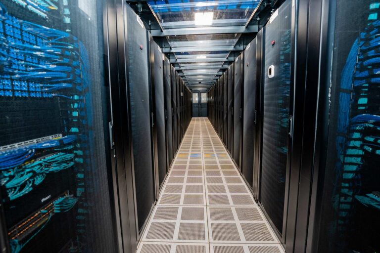 Popular recibe certificación internacional por la construcción de su centro de datos