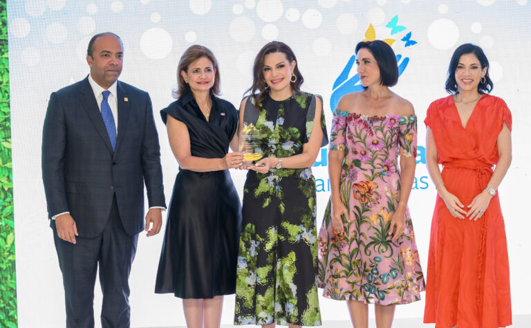 Voluntariado Banreservas celebra “Aplaudo Tu Gran Voluntad” en reconocimiento a mujeres inspiradoras