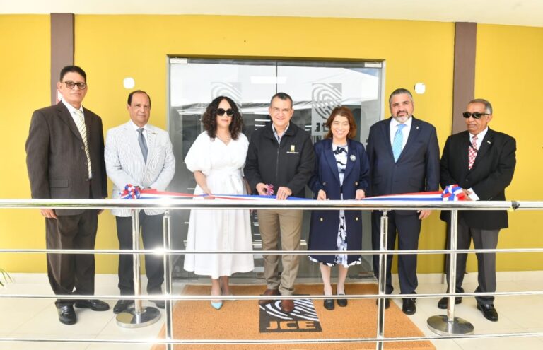 JCE continúa inauguraciones de nuevos espacios para acercar servicios a la población