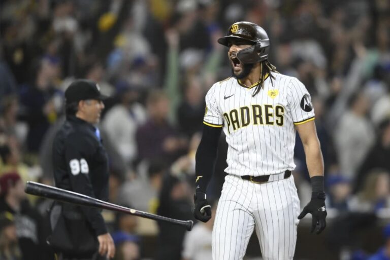 Jonrón de dos carreras de Tatis Jr. corona remontada 9-8 de Padres sobre Cachorros