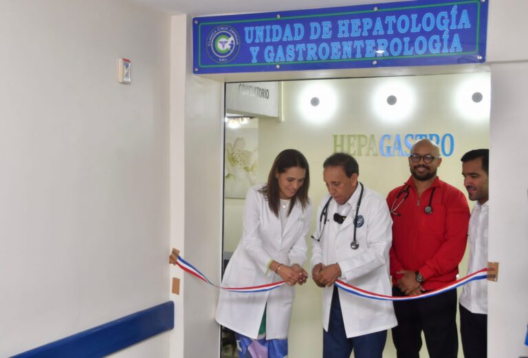 Cruz Jiminián inaugura moderna Unidad de Endoscopia y Hepatología