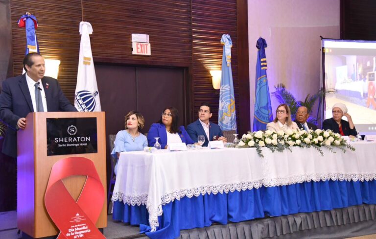 Ministerio de Salud Pública y la OPS buscan implementar auto prueba de VIH en República Dominicana