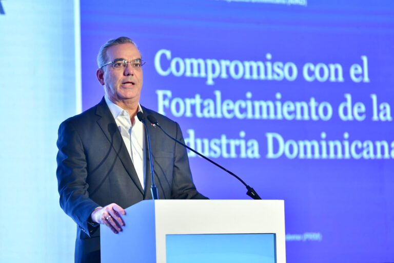 Presidente Abinader asegura  ha generado un clima de confianza significativo permitiendo atraer inversión privada al país