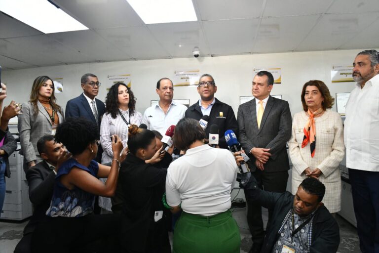 JCE inicia impresión del padrón electoral para elecciones presidenciales y congresuales