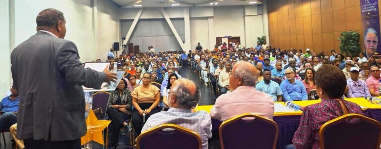 El PLD orienta a sus delegados y suplentes en vísperas del proceso electoral de este domingo 19