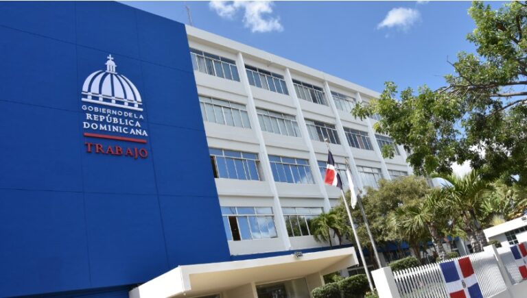 Ministerio de Trabajo invita a jornadas de empleo para el Distrito Nacional, Santiago y San Cristóbal