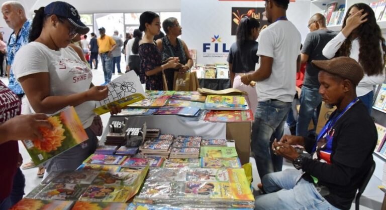 Ministerio de Cultura abre convocatoria para la Feria Internacional del Libro 2024; Cierre el 20 de junio