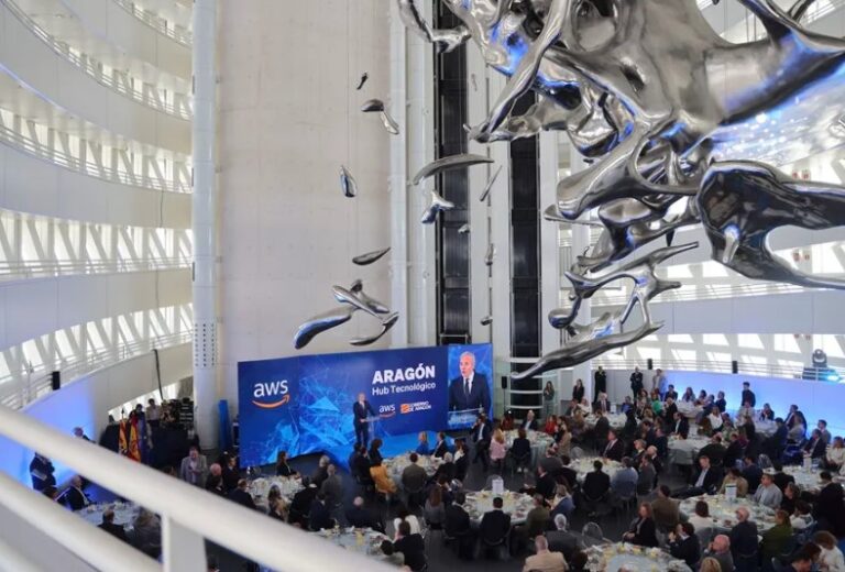 Amazon Web Services invertirá 15.700 millones en ampliar sus centros de datos en Aragón