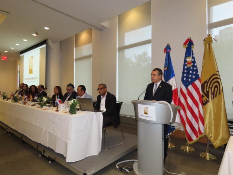 Pleno JCE concluye en EE. UU. Supervisión de trabajos del montaje para elecciones del 19 de mayo en el exterior