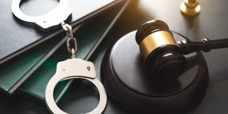 Ratifican prisión preventiva como medida de coerción contra Jairo González, imputado por estafa millonaria