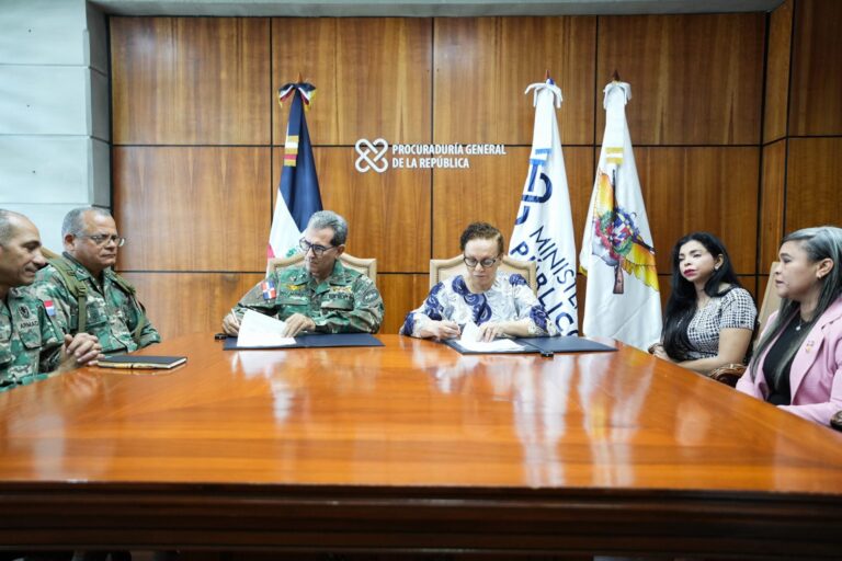 Ministerios Público y de Defensa firman convenio garantiza adecuada incineración de las drogas y sustancias controladas