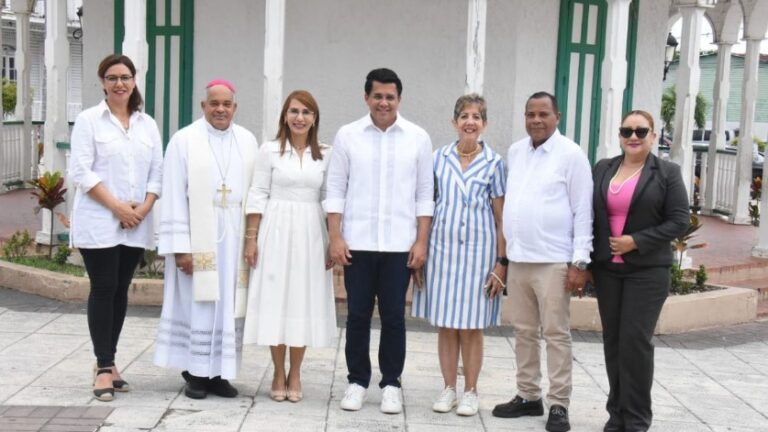 Ministerio de Turismo inicia trabajos de reconstrucción de calles del casco urbano, en San Felipe de Puerto Plata; inversión supera los 79 millones de pesos
