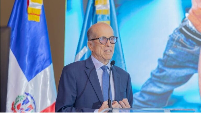 Max Puig llama a intensificar esfuerzos para mitigar efectos del Cambio Climático en primera infancia