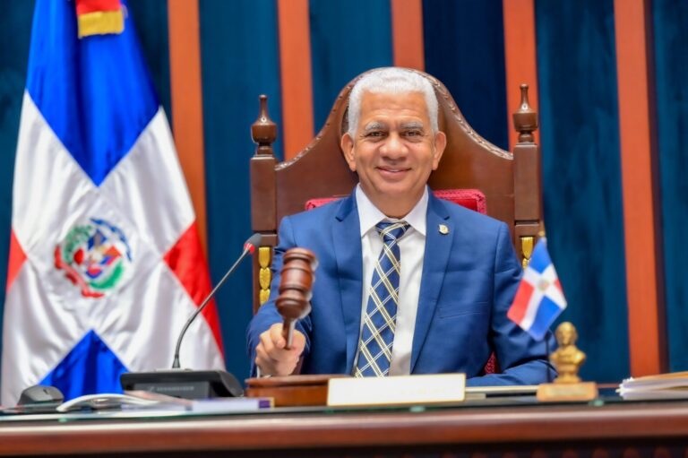 Senado declara de urgencia y aprueba en dos lecturas proyecto modifica ley libera de impuesto Sucesiones y Donaciones