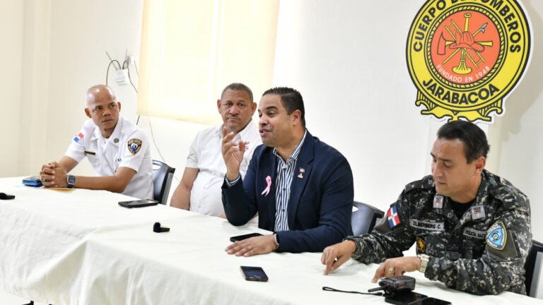 Propietarios de negocios nocturnos acuerdan con Interior y Policía operar bajo regulaciones de horario y música moderada