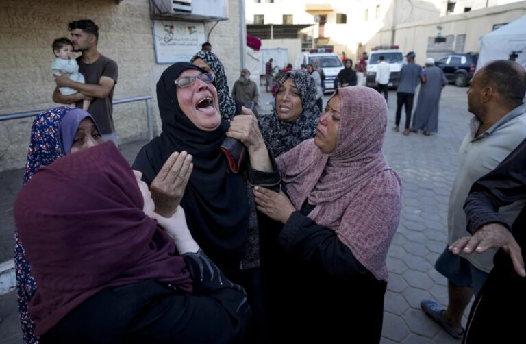 Mueren 8 soldados israelíes en Líbano; Israel mantiene acciones en Gaza, fallecen 51