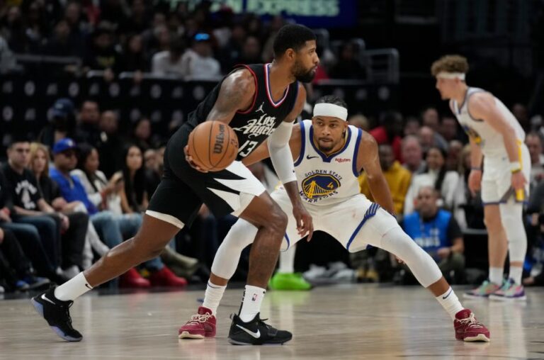 Clippers superan a Warriors