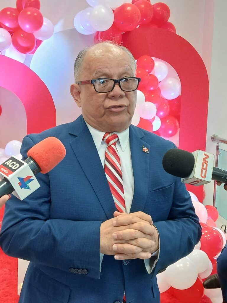 El Hemocentro Nacional del Ministerio de Salud Pública celebró el tercer aniversario de sus operaciones.