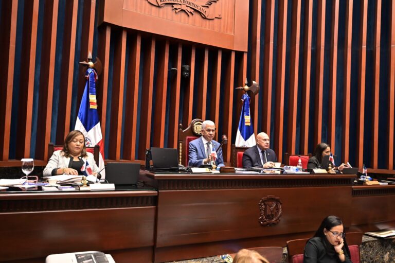 Senado ratificó varios nombramientos diplomáticos extraordinarios y plenipotenciarios