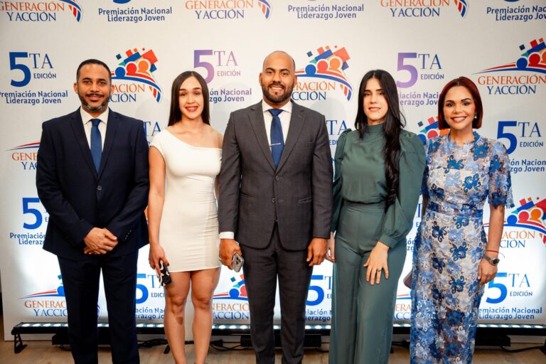 Celebran la quinta edición de la Premiación Nacional Liderazgo Joven