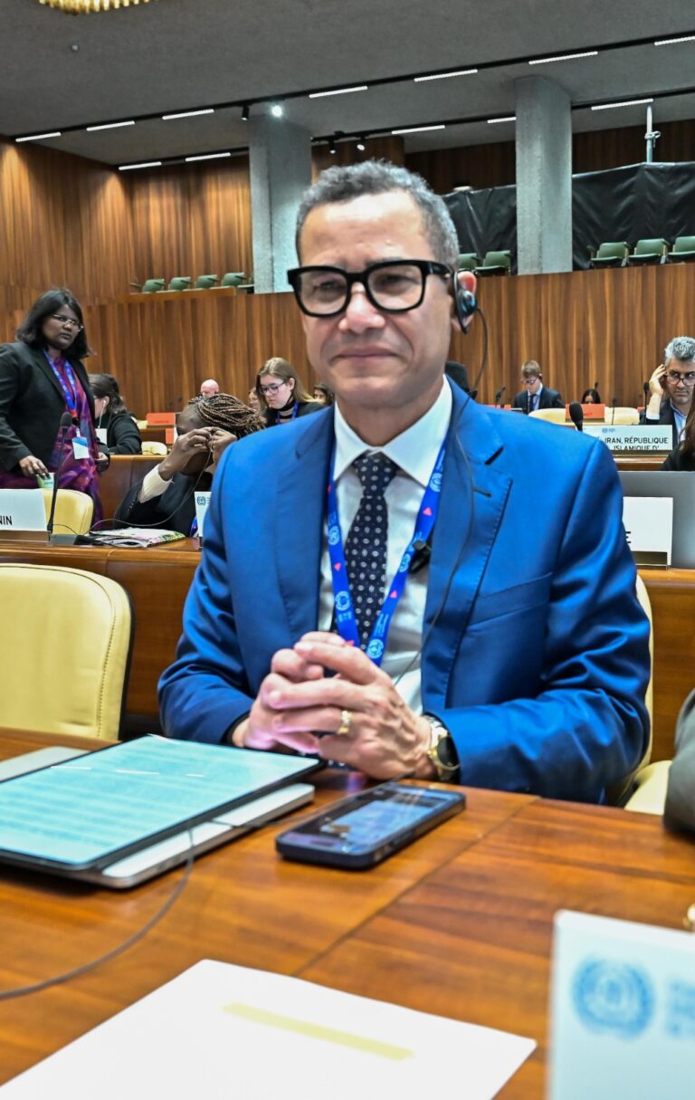 Ante la OIT ministro de Trabajo se compromete a impulsar la transformación del trabajo en la región