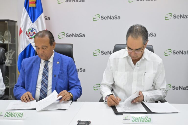 SeNaSa invita a choferes de CONATRA a participar en charlas de seguridad vial y salud