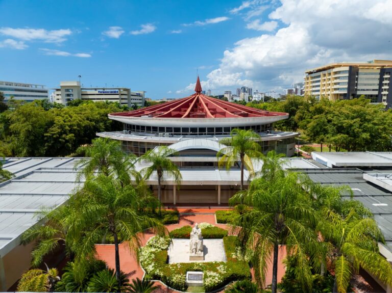 UASD anuncia apoyo psicosocial gratuito para afectados por tragedia del JET SET