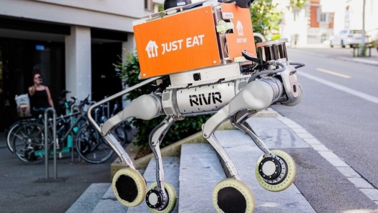 Perros robot con IA reparten comida rápida en una ciudad suiza