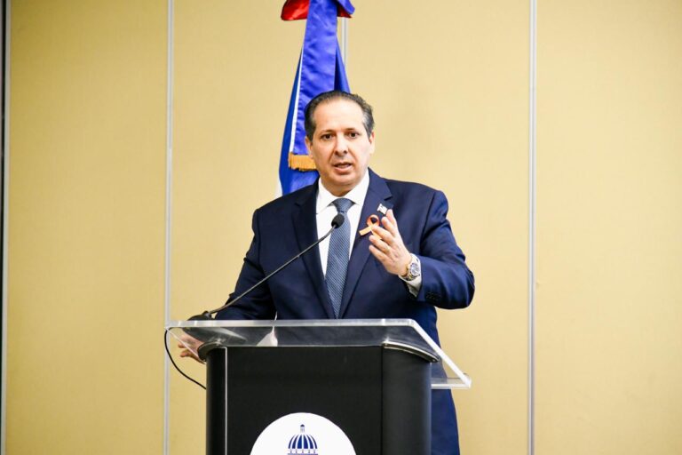 Víctor Atallah: ‘La sífilis congénita es prevenible y su eliminación es un compromiso del Estado