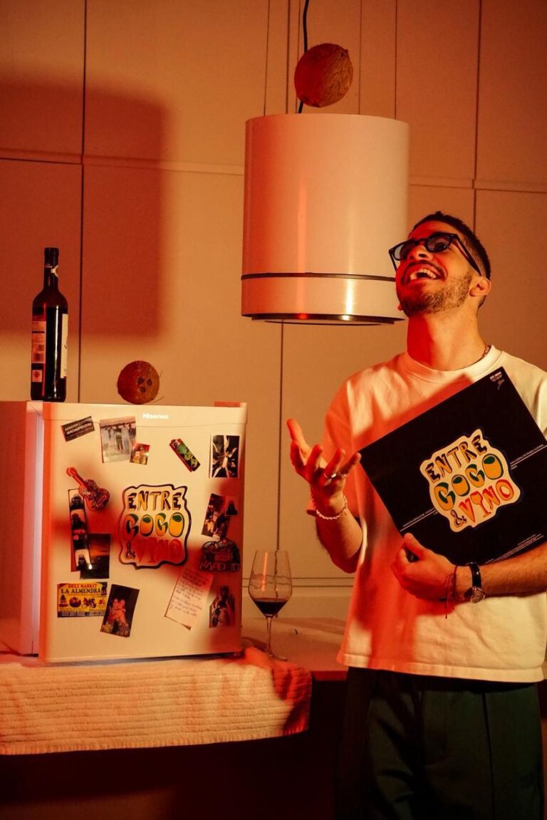 Orlando Dua presenta su EP “Entre Coco y Vino” y anuncia su próximo concierto