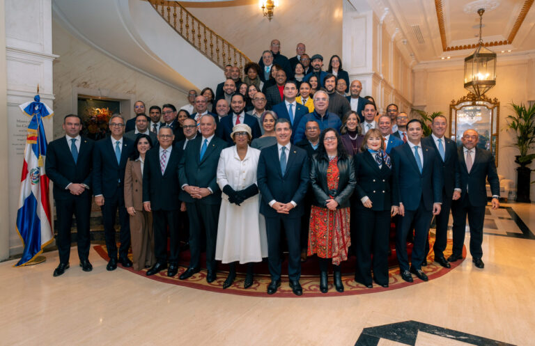 Banco Popular cierra 2025 con US$1,900 millones en cartera turística, consolidando su liderazgo en el sector