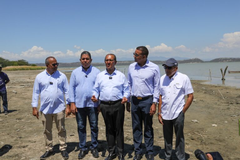 Antonio Marte destaca gestión de Comisión del Senado en la recuperación de la Laguna Rincón en Barahona