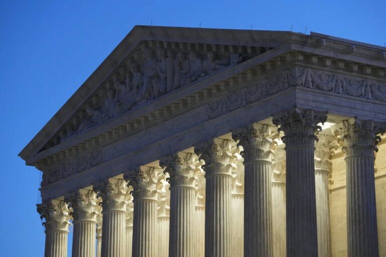 Corte Suprema de EEUU debate caso de ciudadanía por nacimiento