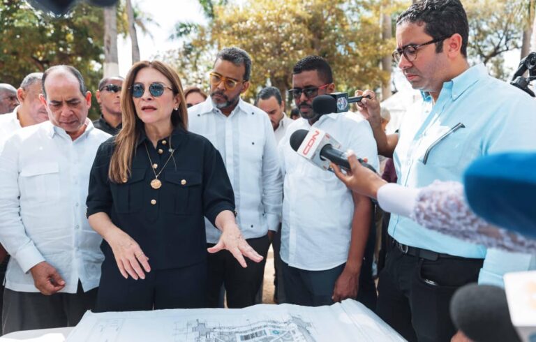 Carolina inicia revitalización integral del parque Enriquillo y su entorno